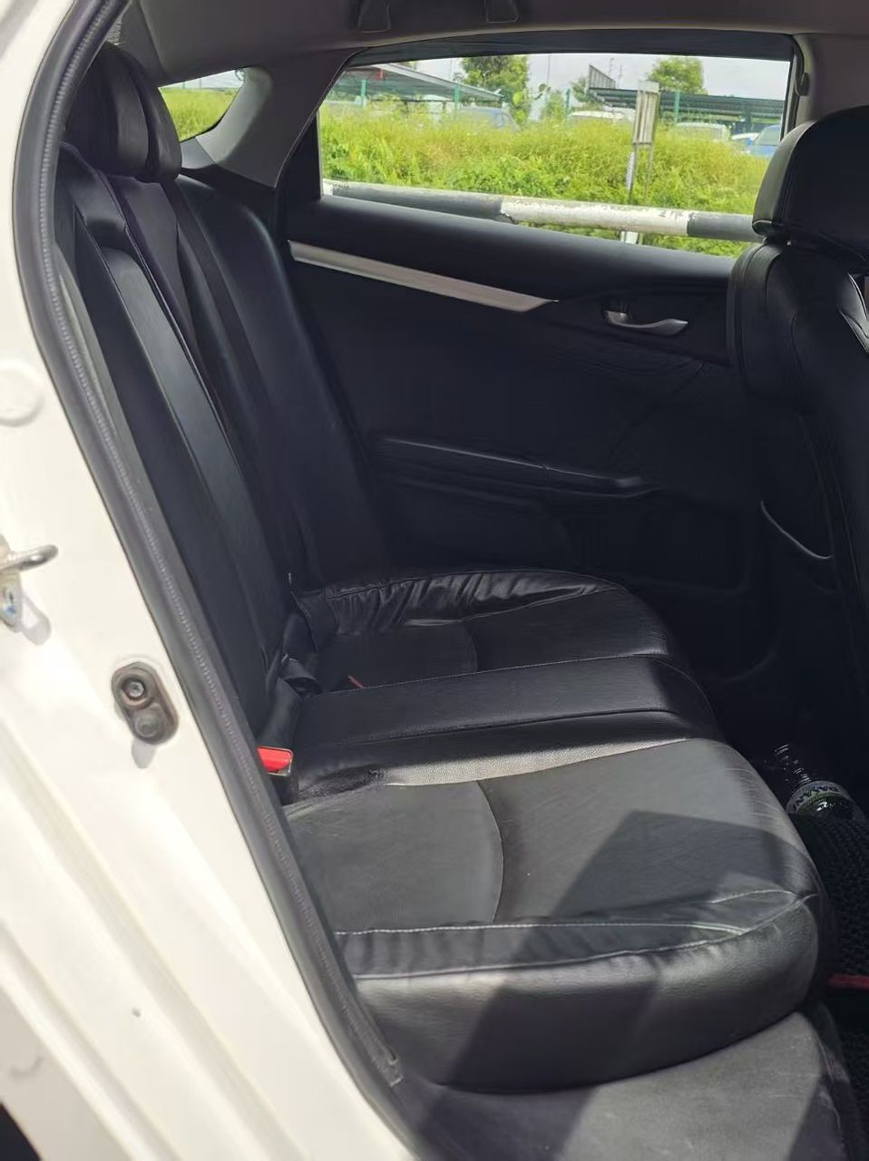 2016 Honda Civic 1.5 TC Turbo 车辆照片 4
