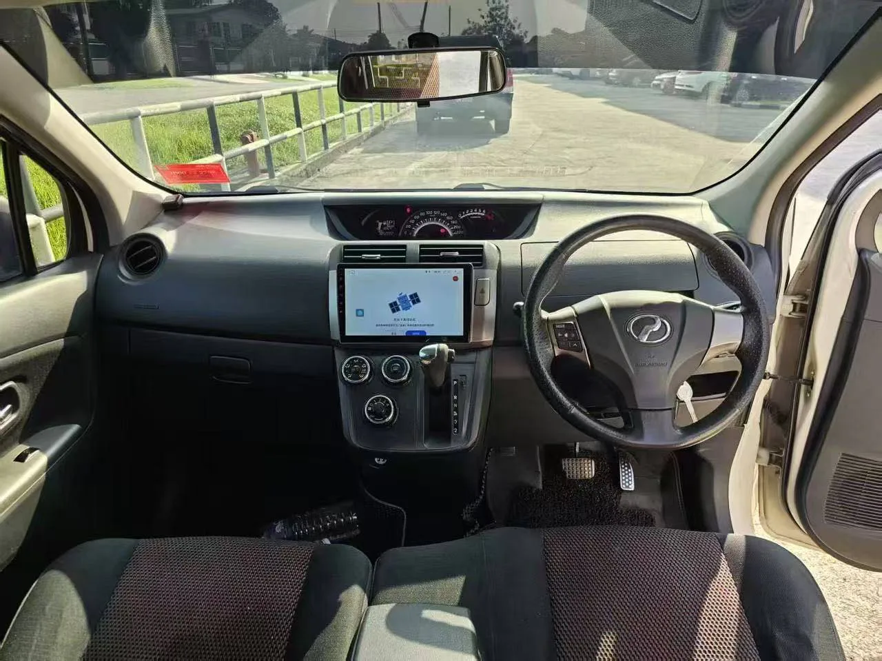 2014 Perodua Alza 1.5 SE gallery photo 7