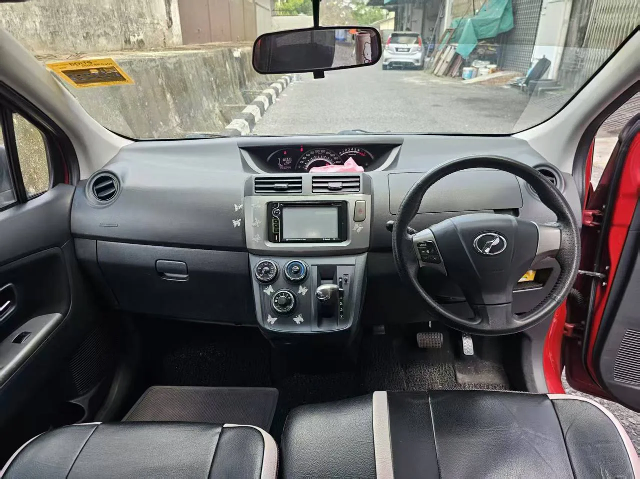 2015 Perodua Alza Auto 1.5 SE gallery photo 6