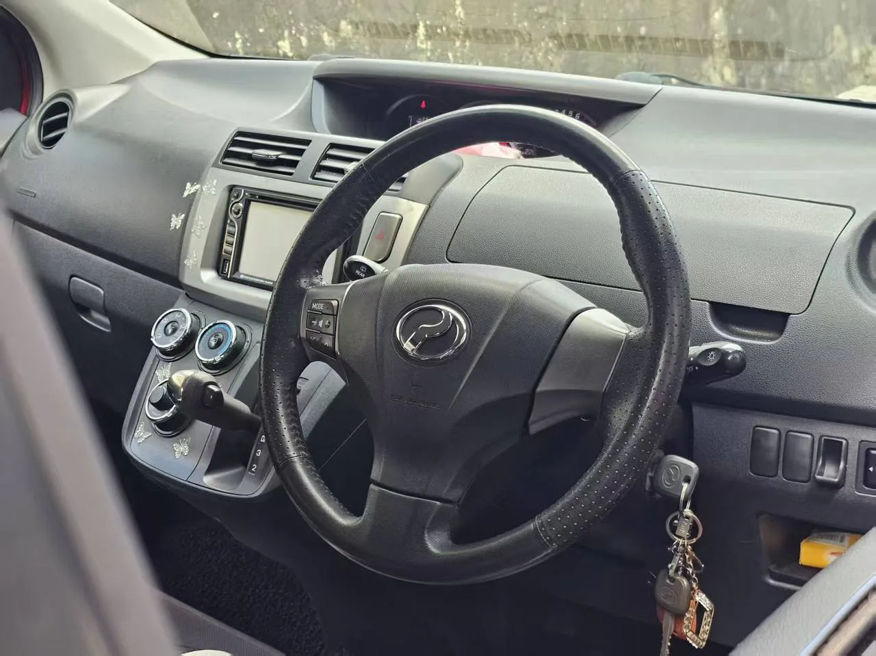2015 Perodua Alza Auto 1.5 SE gallery photo 7