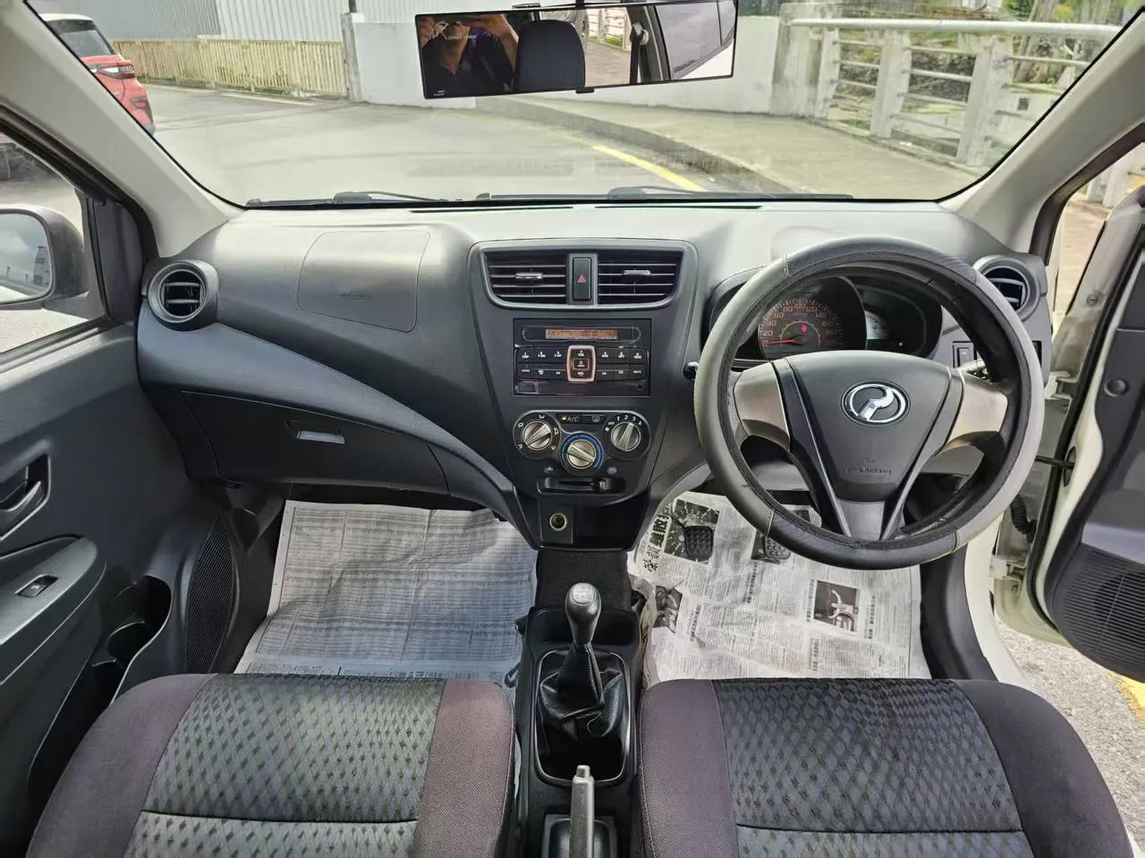 2016 Perodua Axia Manual 1.0 G gallery photo 6