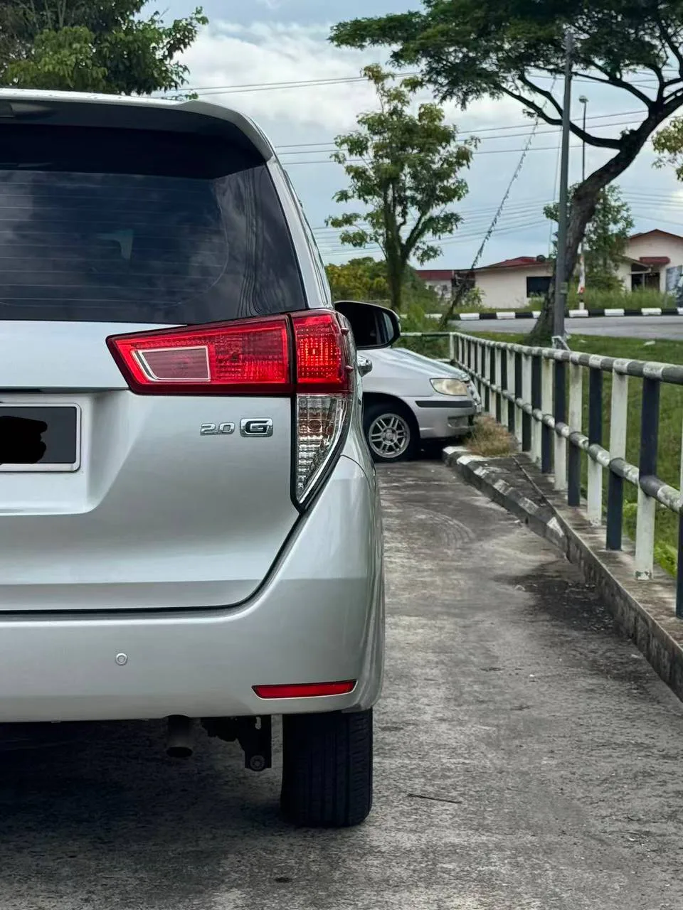 2018 Toyota Innova Auto 2.0 G gallery photo 5