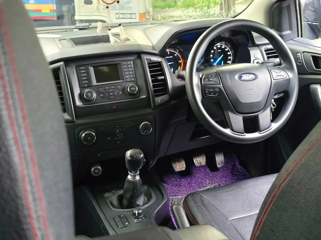 2019 Ford Ranger Manual 2.2 4WD gallery photo 5