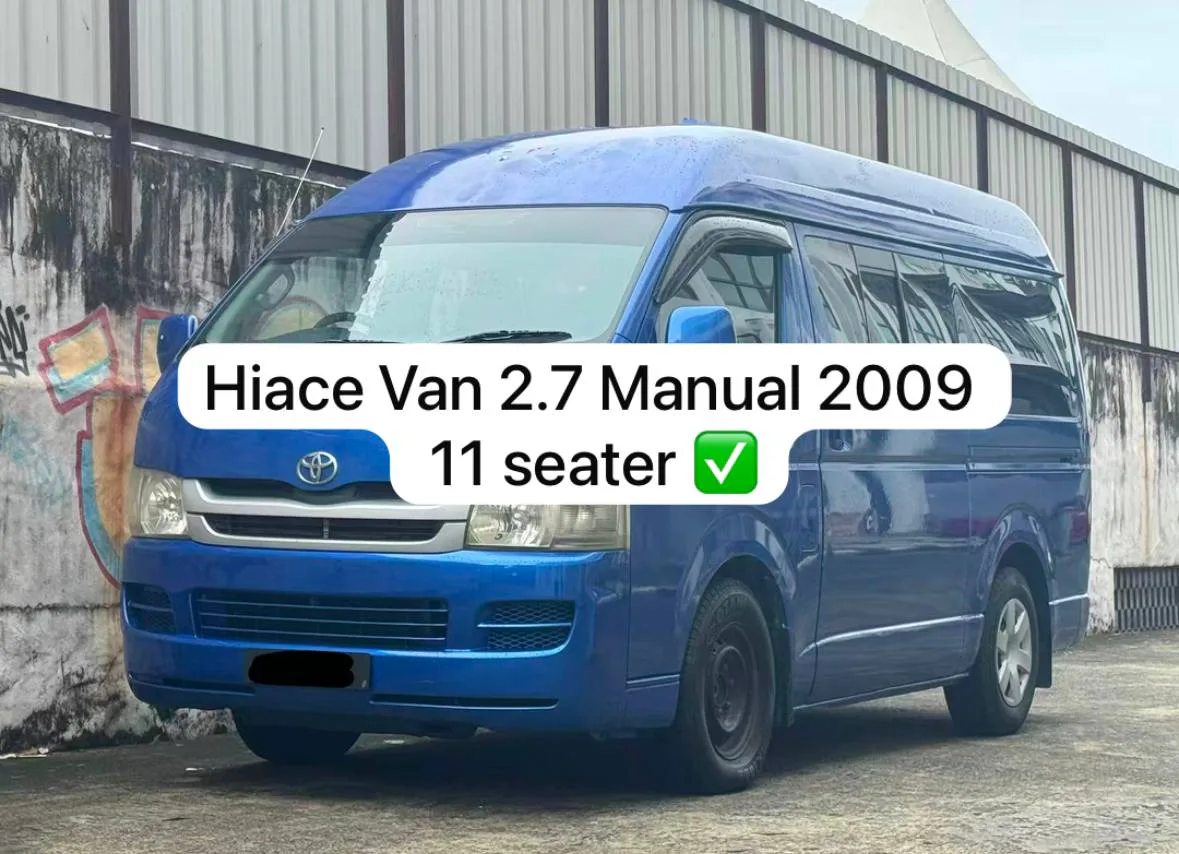 2009 Toyota Hiace Manual 2.7 Van gallery photo 11