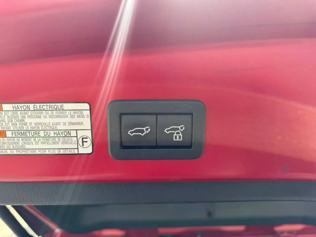 2022 Toyota Cross Auto 1.8 G gallery photo 7