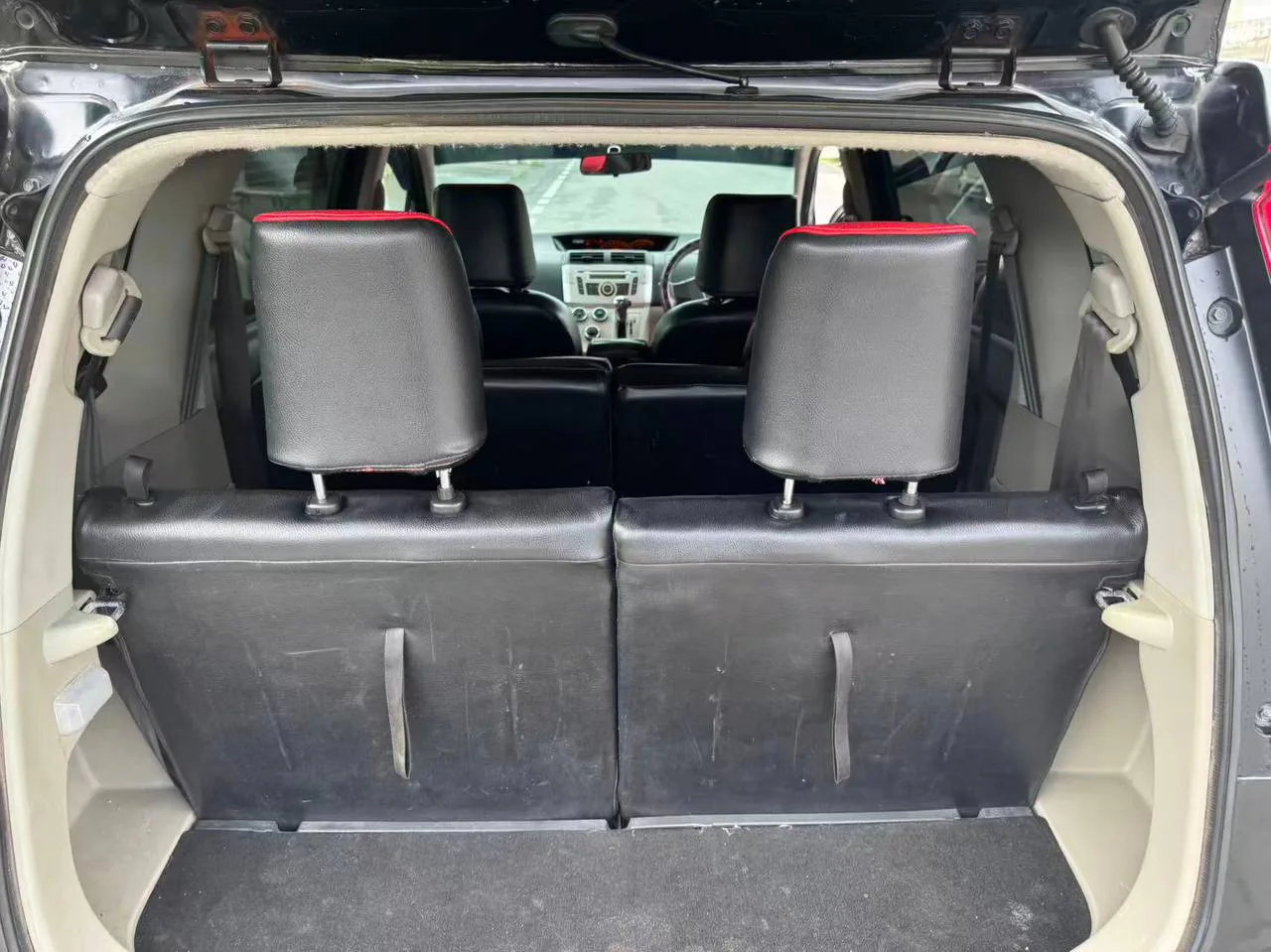 2014 Perodua Alza Auto 1.5 EZ gallery photo 10