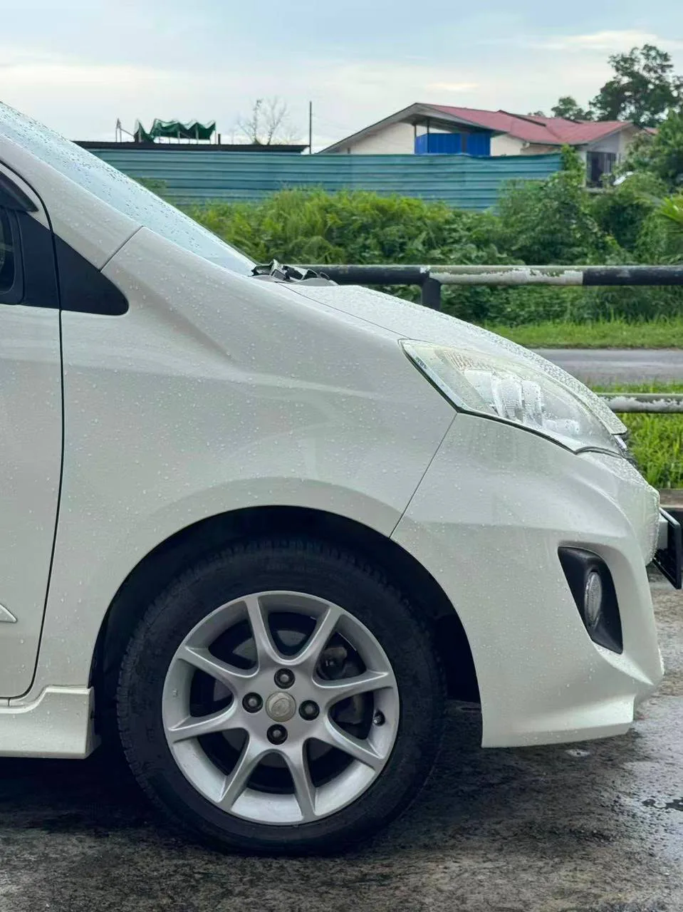 2017 Perodua Alza Auto 1.5 EZ gallery photo 5