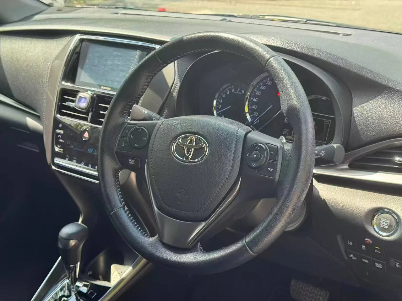 2021 Toyota Vios 1.5 G gallery photo 8