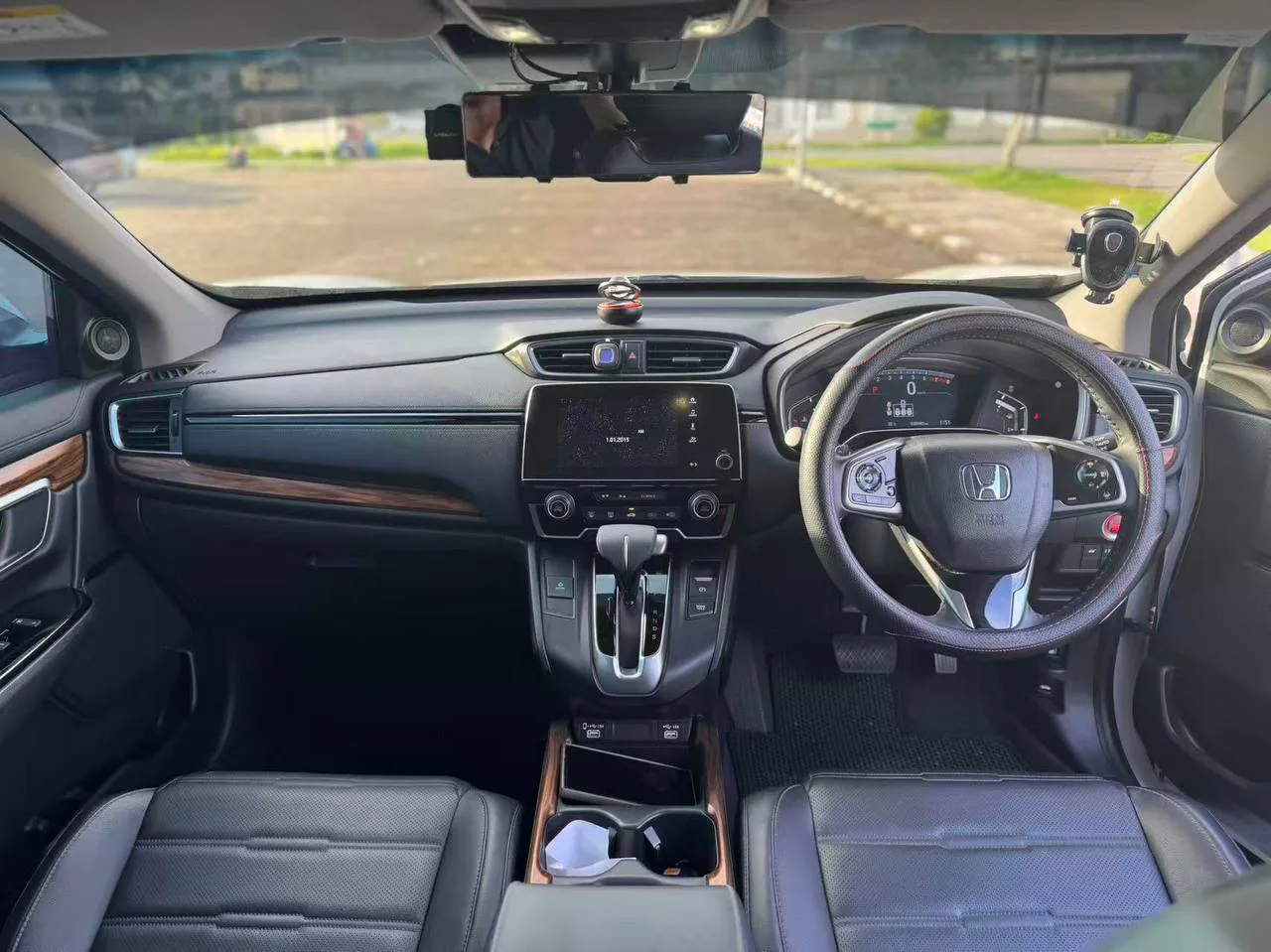 2023 Honda CR-V 1.5 TCP gallery photo 6