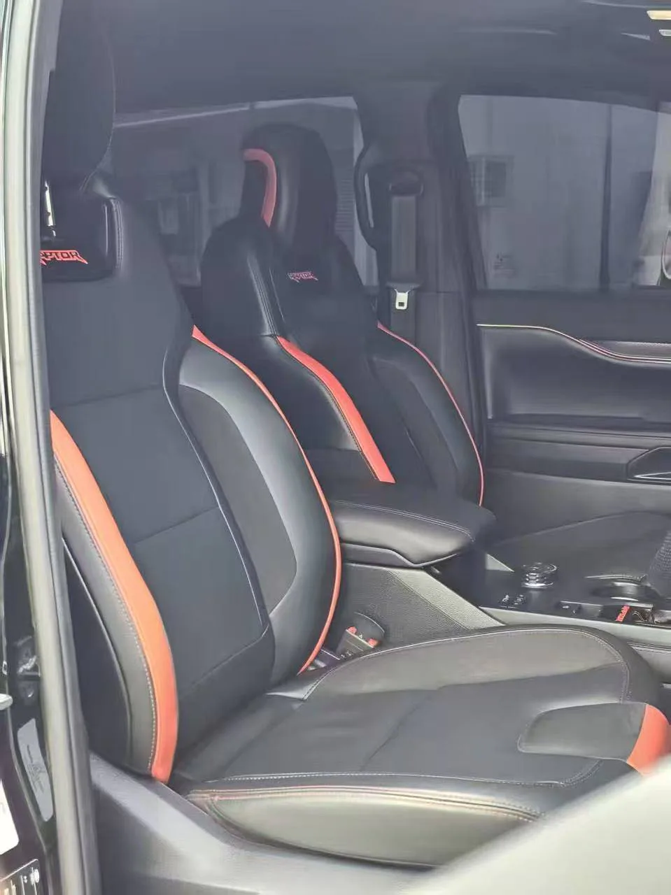 2023 Ford Raptor Auto 3.0 4WD V6 Twin-Turbo Petrol gallery photo 13