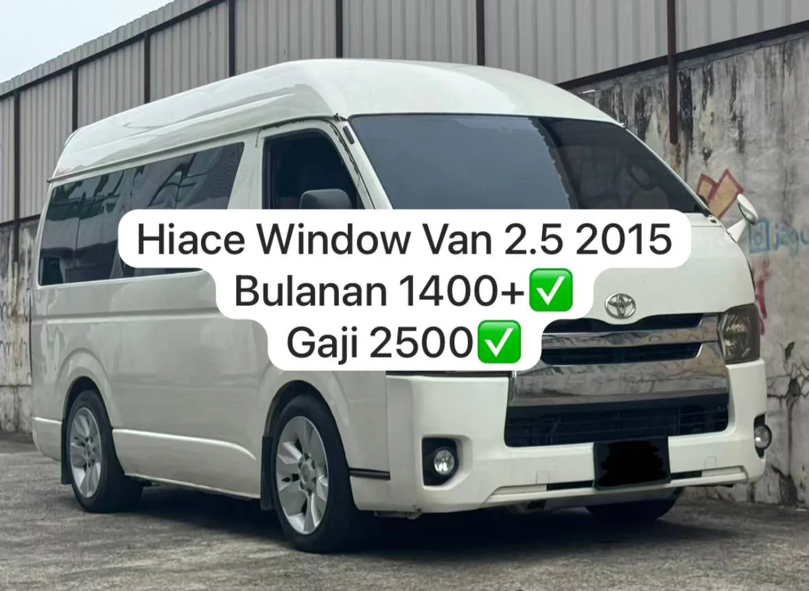 2015 Toyota Hiace 2.5 Window Van Diesel gallery photo 11