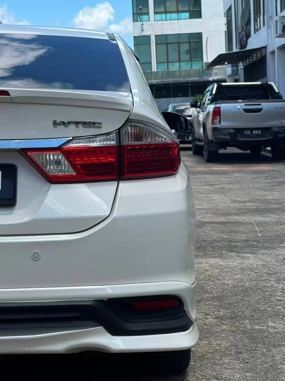 2018 Honda City Auto 1.5 V gallery photo 6