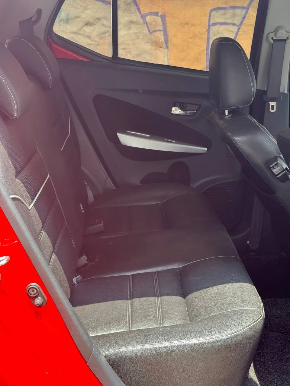 2017 Perodua Axia 1.0 Advance gallery photo 11