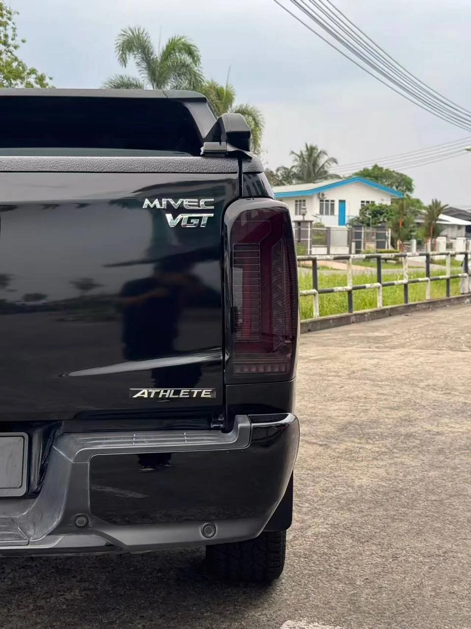 2021 Mitsubishi Triton 2.4 Athlete Full Spec gallery photo 5