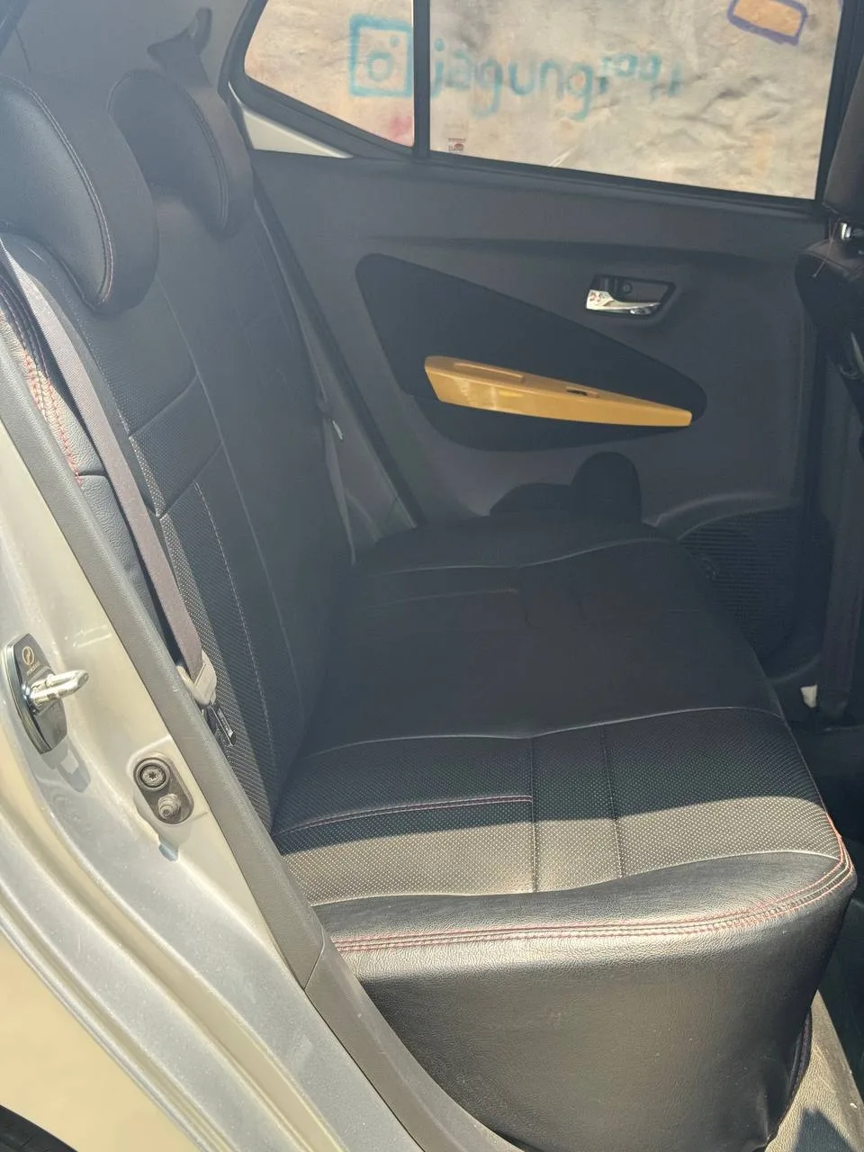 2017 Perodua Axia Manual 1.0 SE gallery photo 11