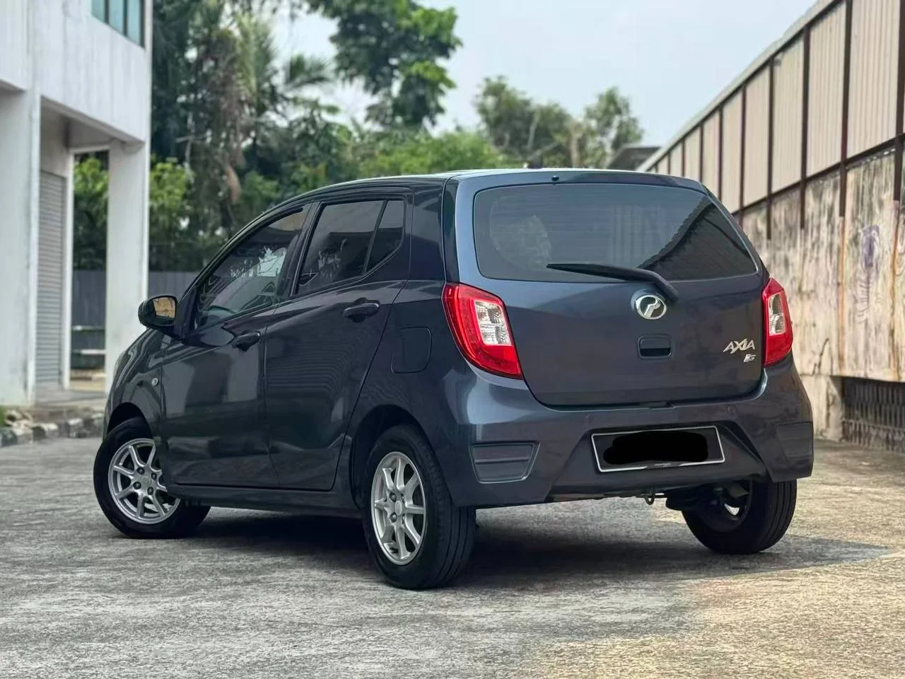 2017 Perodua Axia Auto 1.0 G gallery photo 3