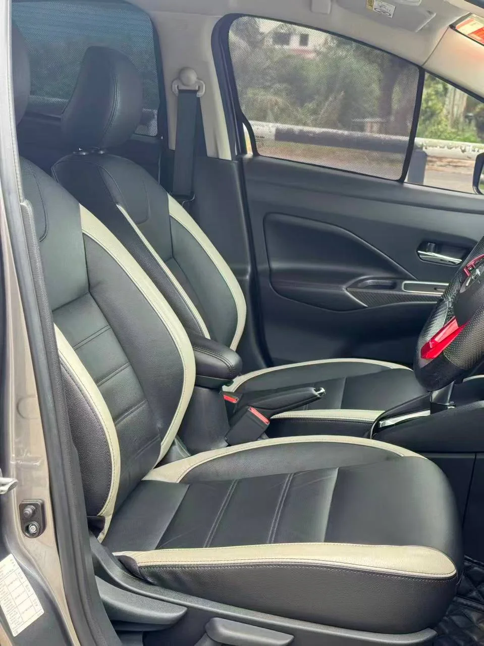 2021 Nissan Almera 1.0T VLT gallery photo 8