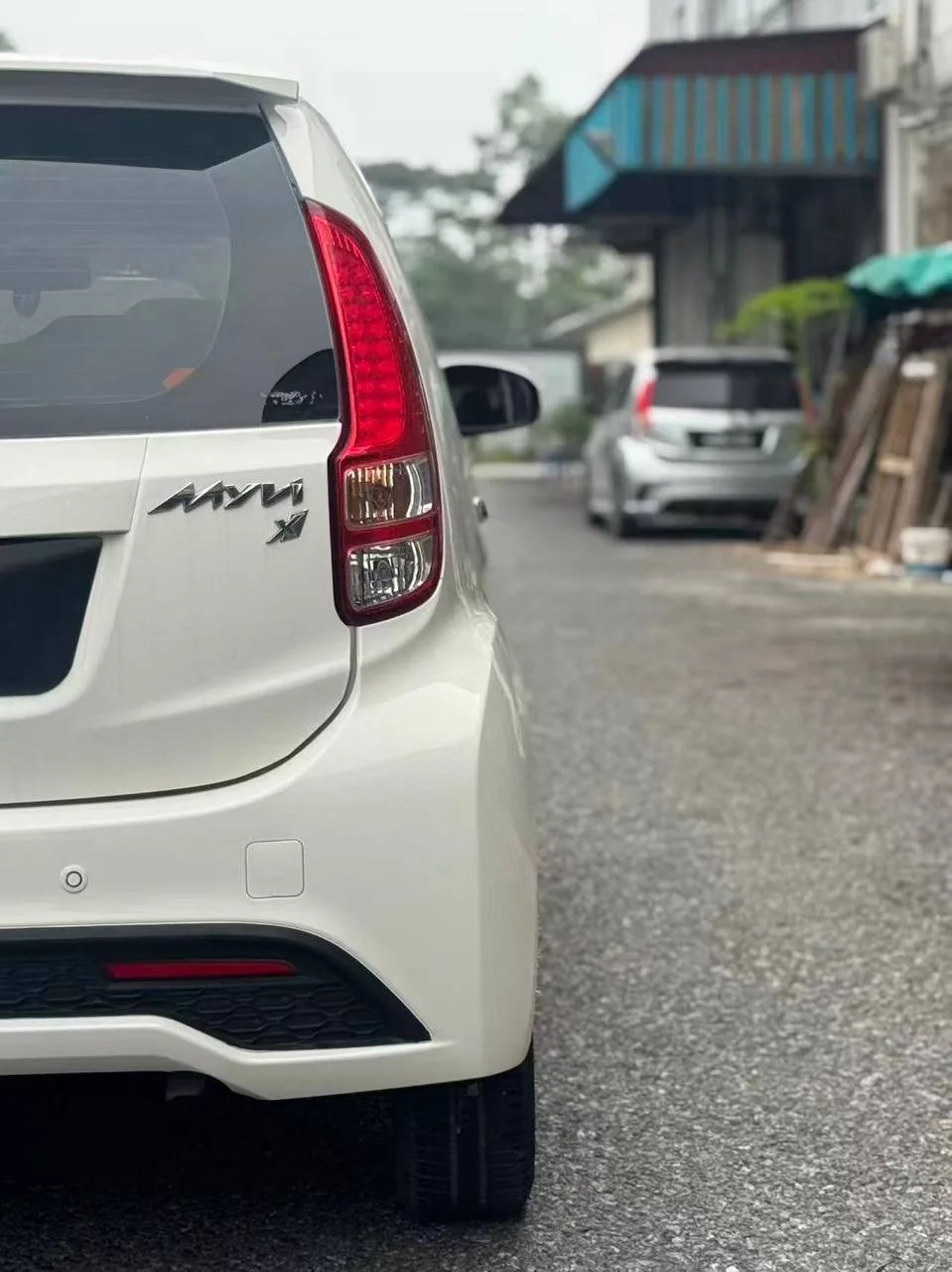 2015 Perodua Myvi 1.5 X Auto gallery photo 2