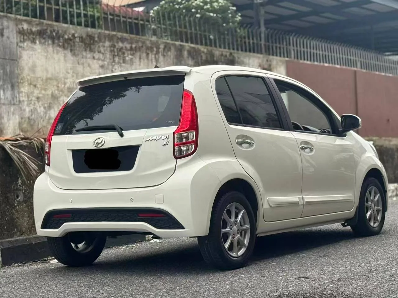 2015 Perodua Myvi 1.5 X Auto gallery photo 3