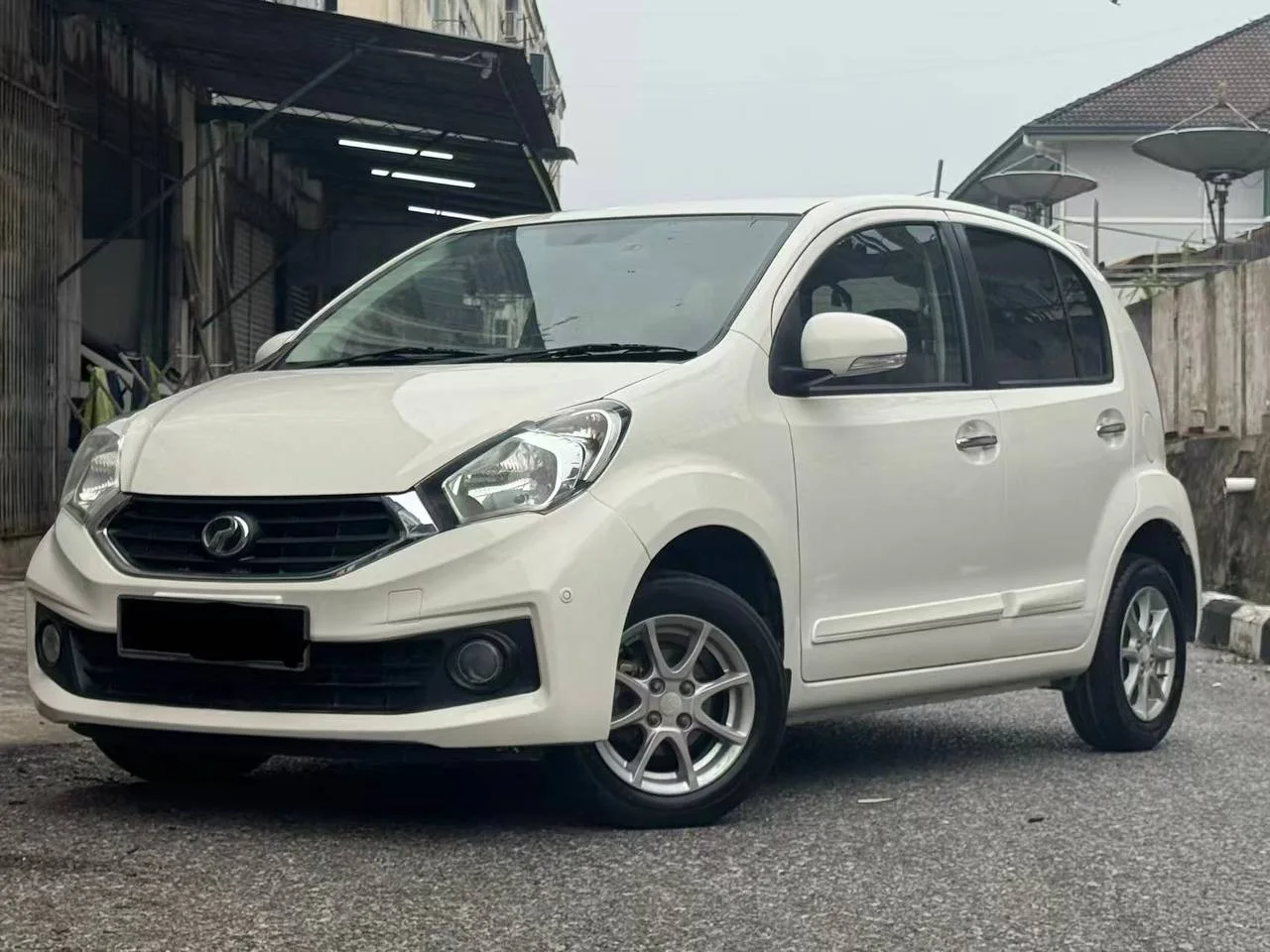 2015 Perodua Myvi 1.5 X Auto gallery photo 5
