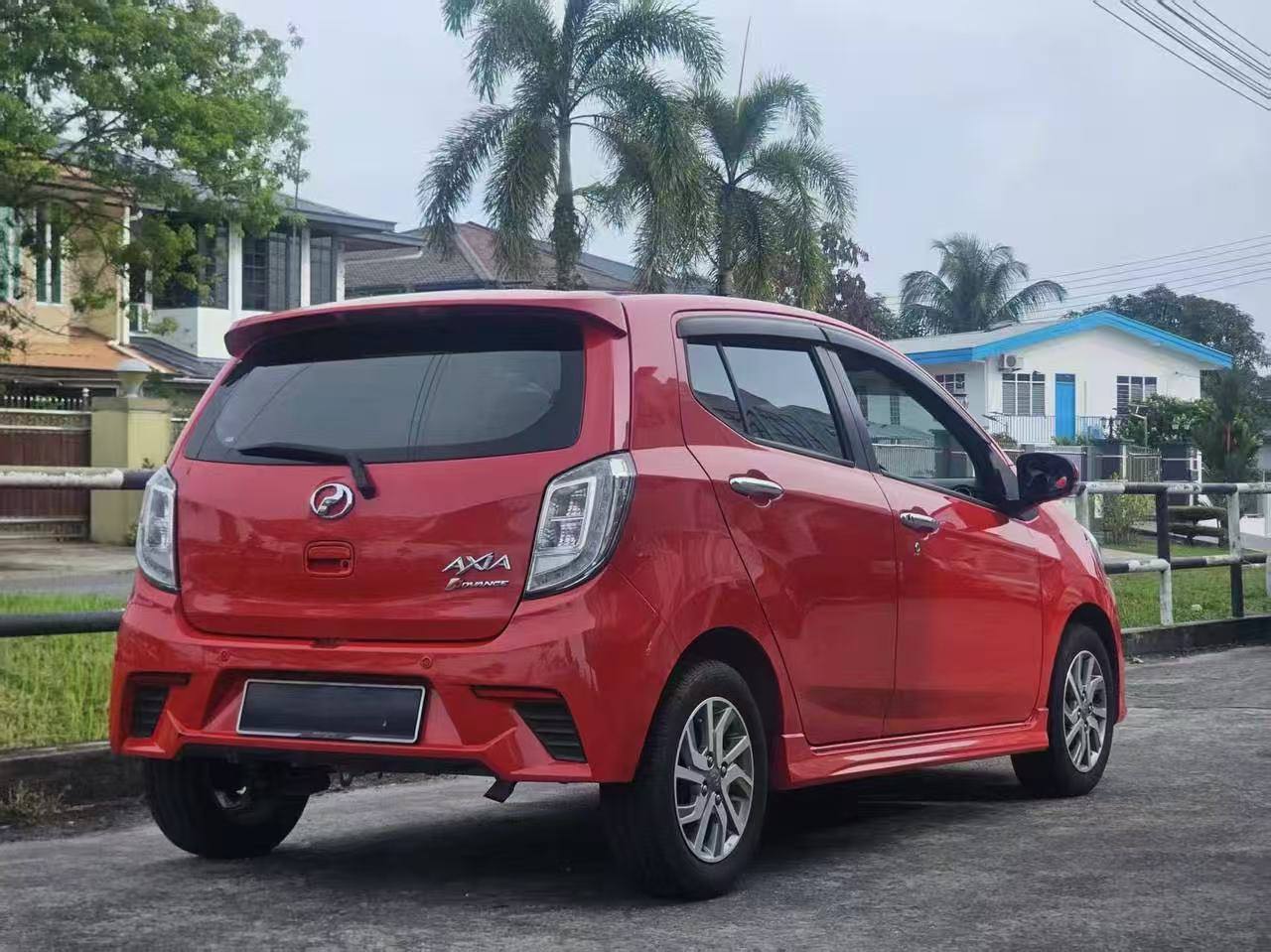 2019 Perodua Axia 1.0 Advance vehicle photo 3