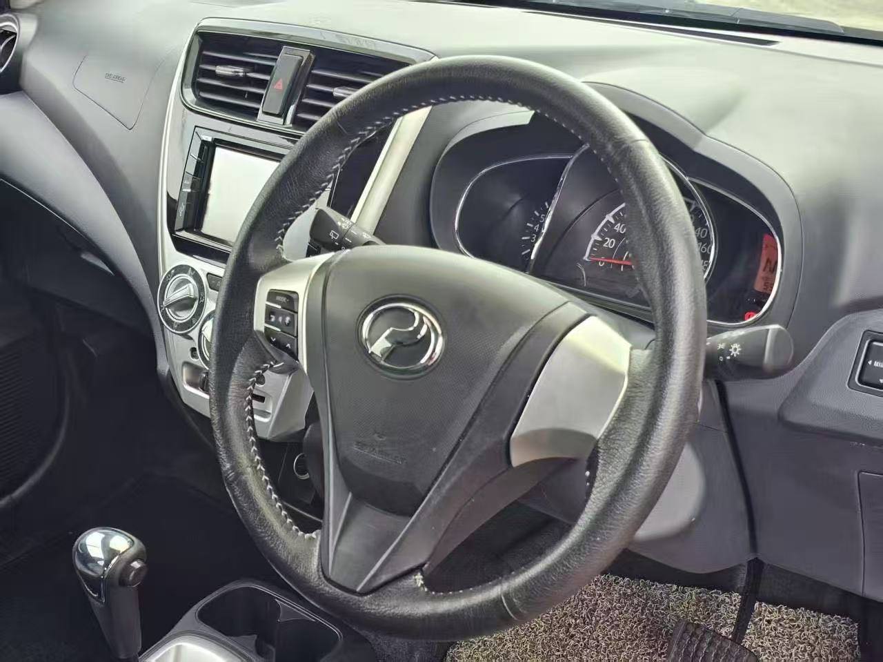 2019 Perodua Axia 1.0 Advance gallery photo 8