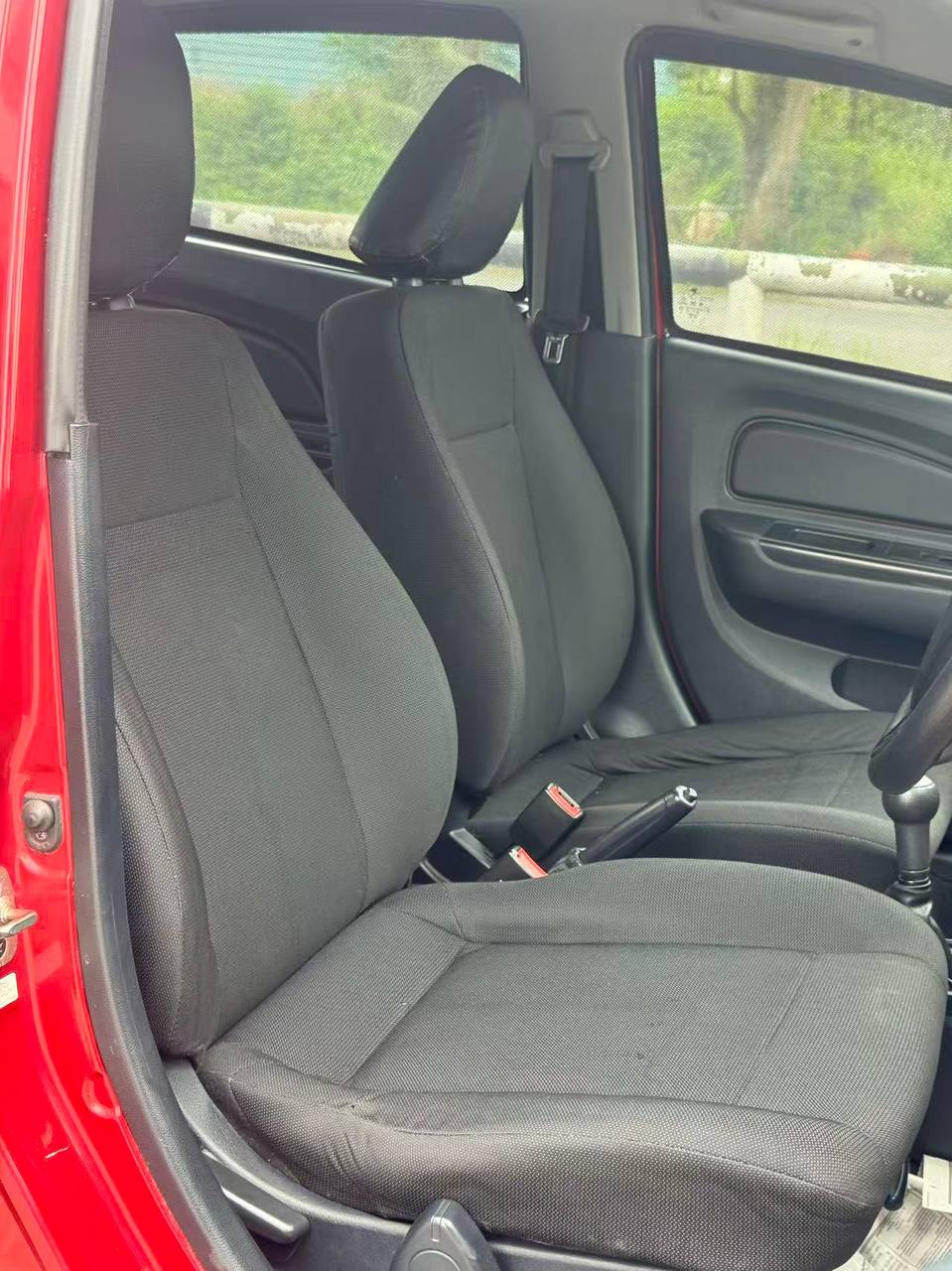 2017 Proton Saga 1.3 Manual gallery photo 8