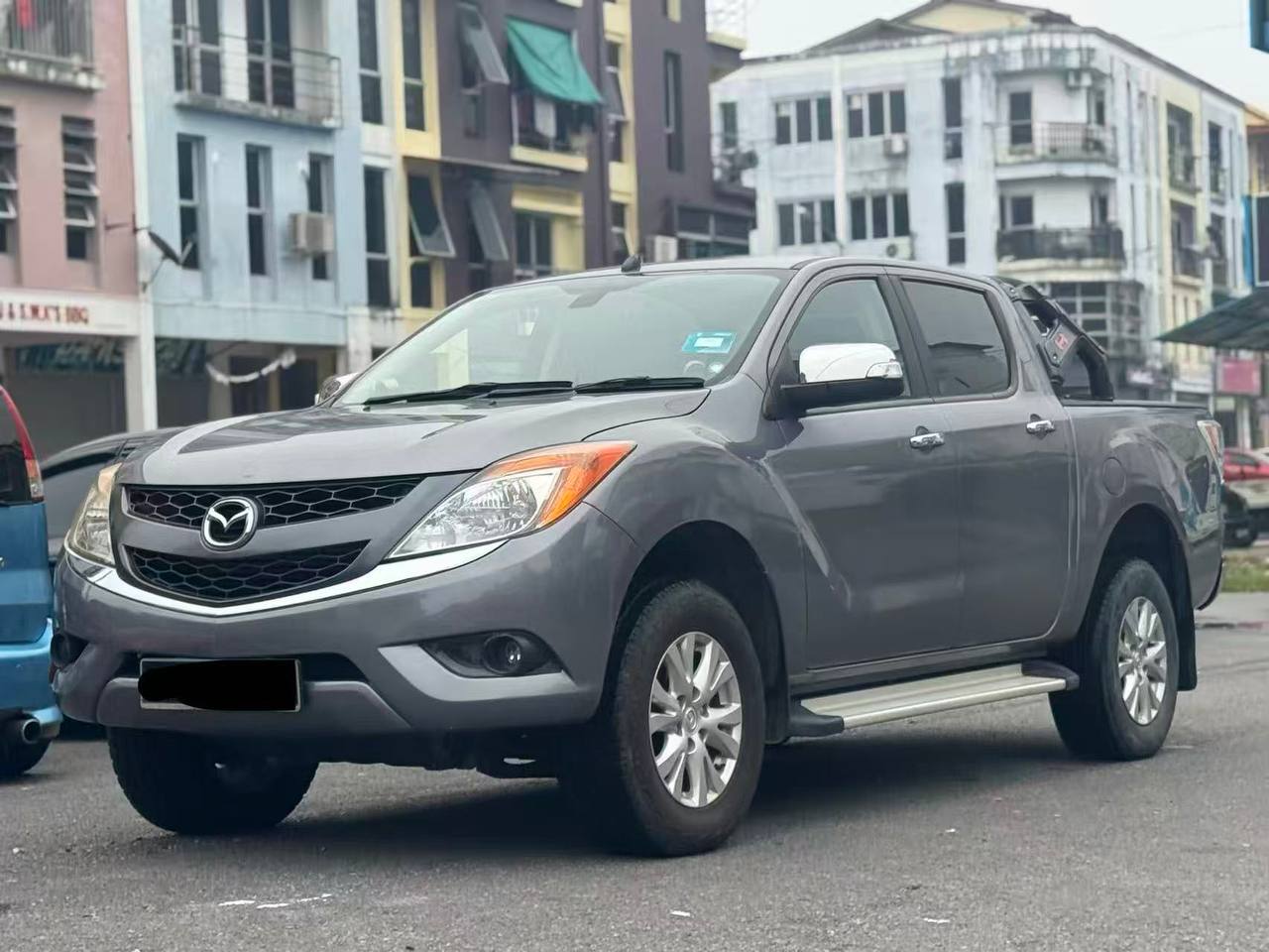 2013 Mazda BT-50 3.2 Auto vehicle photo 2