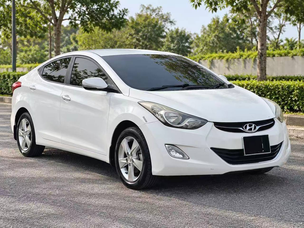 2013 Hyundai Elantra 1.6 Auto