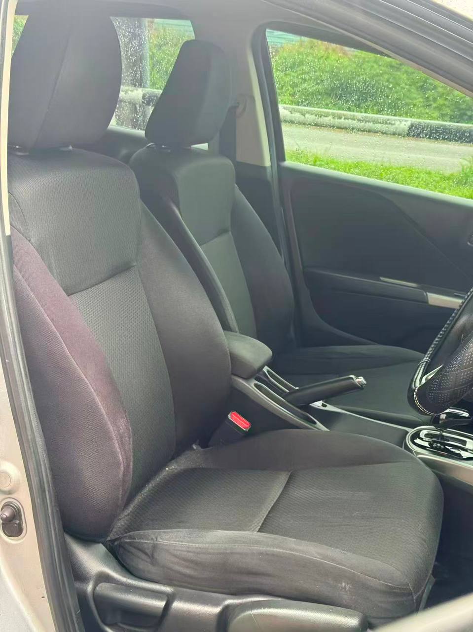 2017 Honda City 1.5 Hybrid gallery photo 6