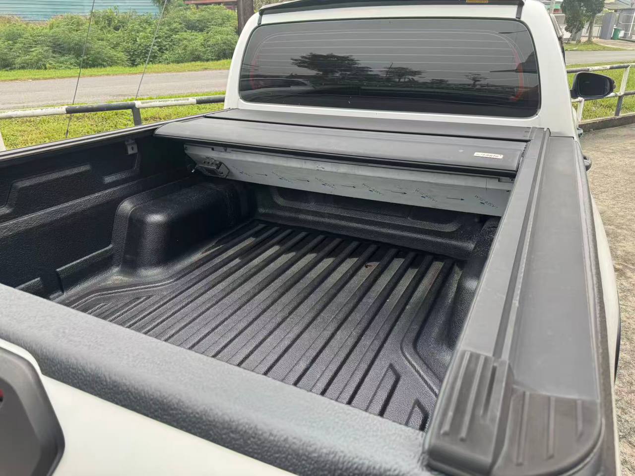 2020 Toyota Hilux 2.8 Rogue Auto gallery photo 9