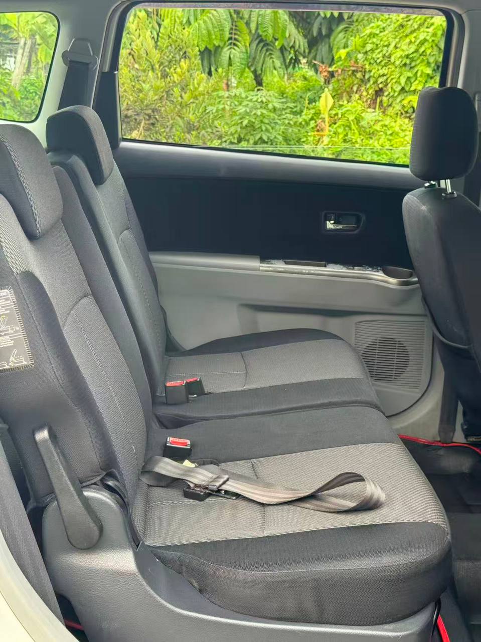 2010 Perodua Alza 1.5 Ezi Auto gallery photo 9
