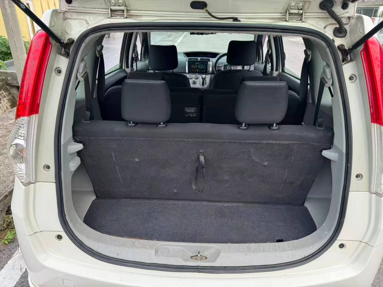 2010 Perodua Alza 1.5 Ezi Auto gallery photo 10
