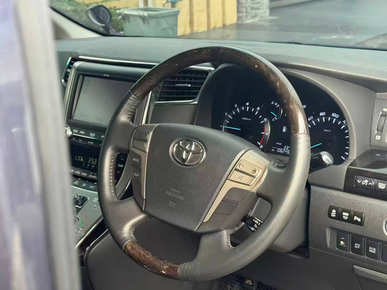2012 Toyota Vellfire 3.5 Auto gallery photo 7