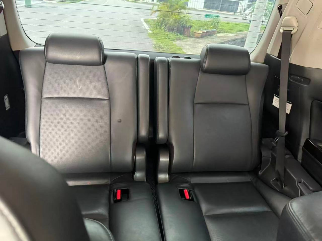 2012 Toyota Vellfire 3.5 Auto gallery photo 11