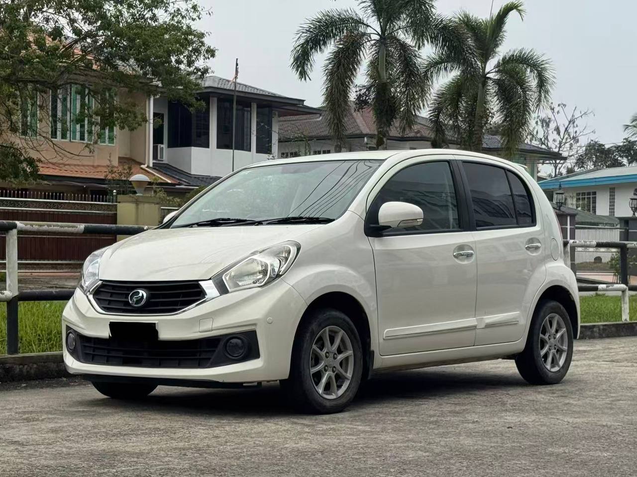 2015 Perodua Myvi 1.3X Auto