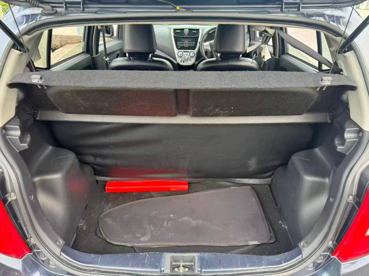 2020 Perodua Axia 1.0G Auto gallery photo 10