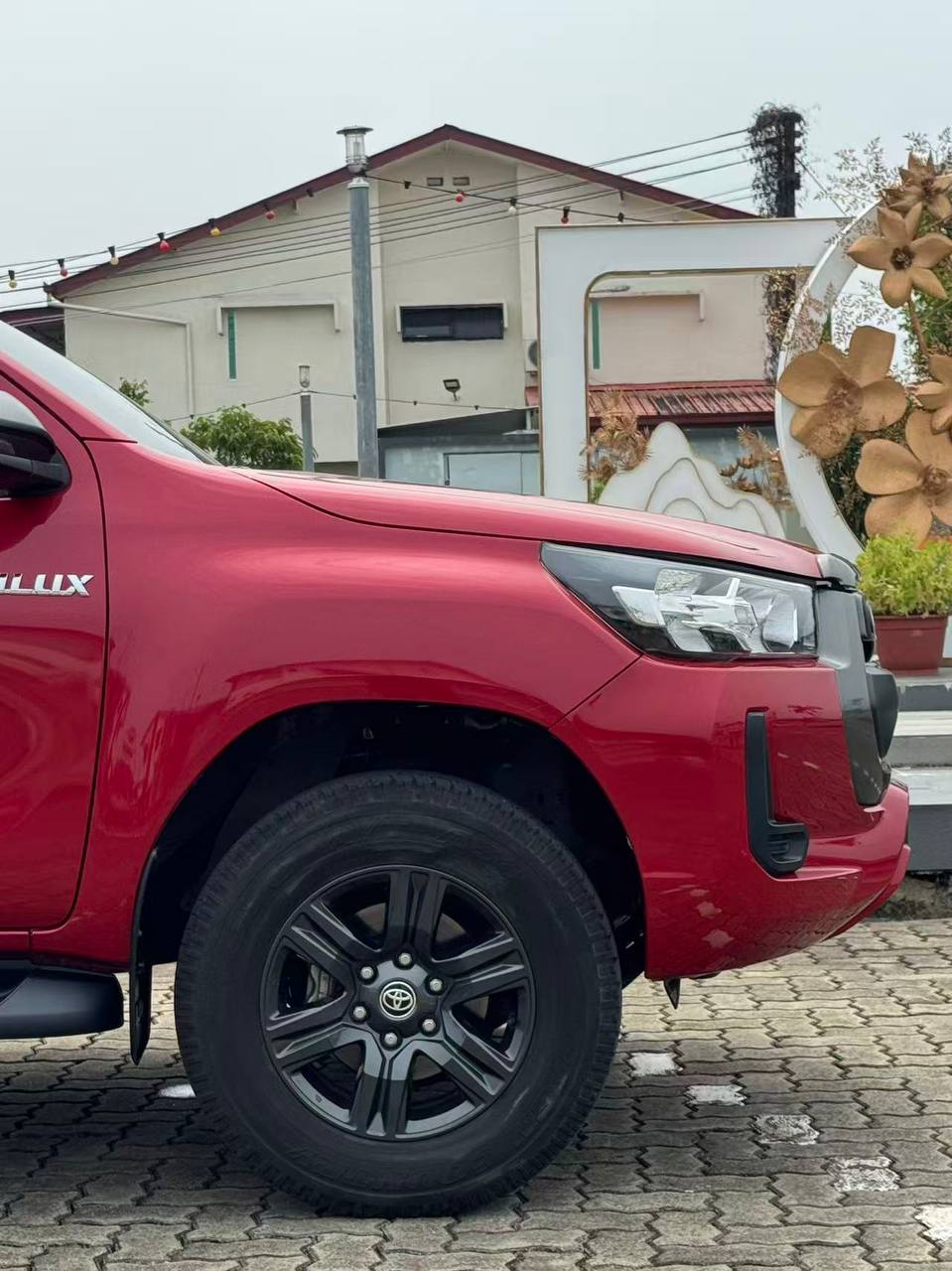 2024 Toyota Hilux 2.4E Auto vehicle photo 4
