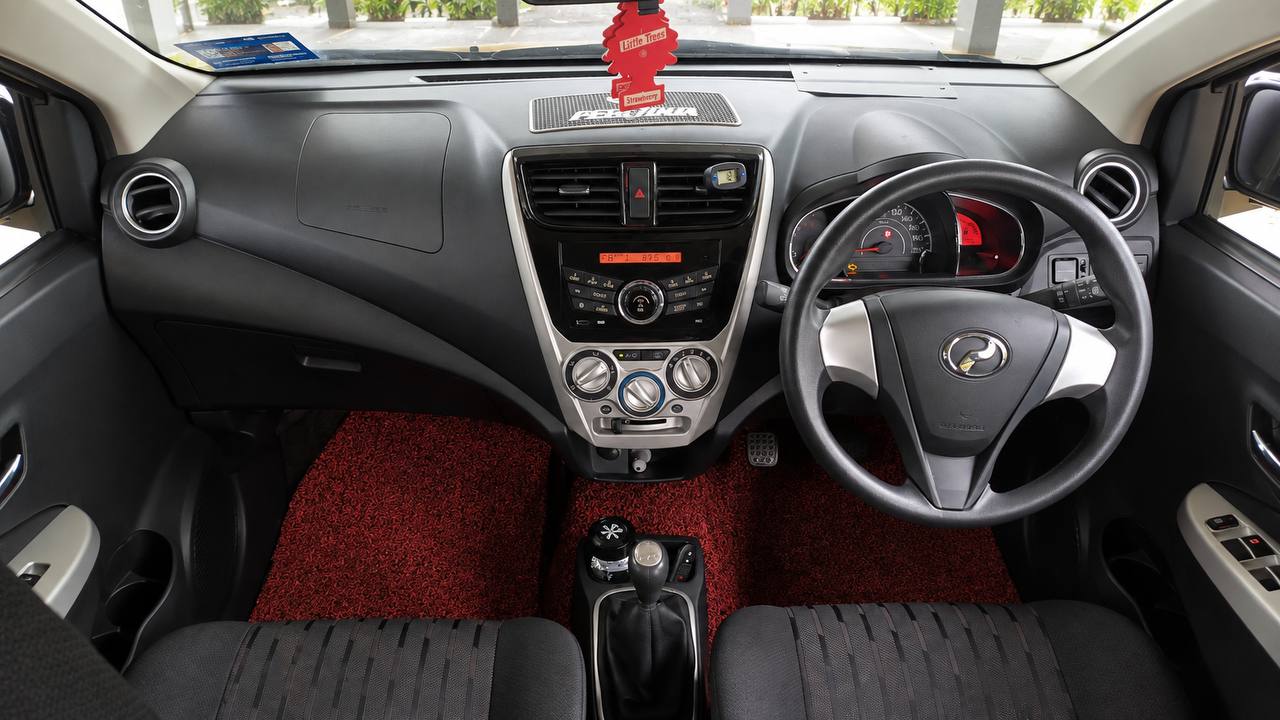 2017 Perodua Axia 1.0 SE Manual gallery photo 7