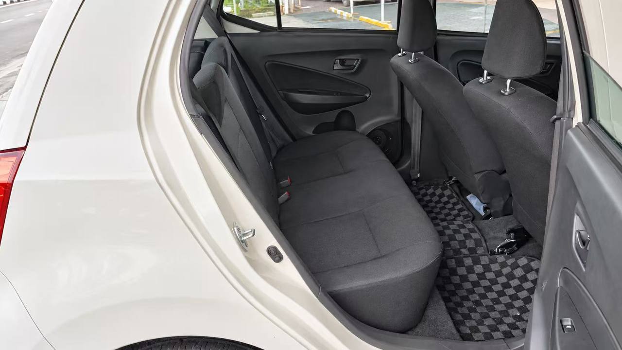 2020 Perodua Axia 1.0 E Manual vehicle photo 3