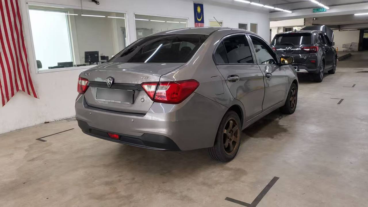 2017 Proton Saga 1.3 Auto gallery photo 5