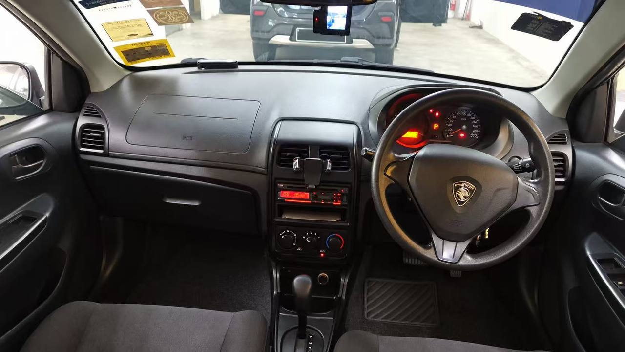 2017 Proton Saga 1.3 Auto gallery photo 6