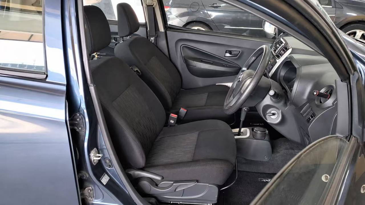 2017 Perodua Axia 1.0 G Auto vehicle photo 4