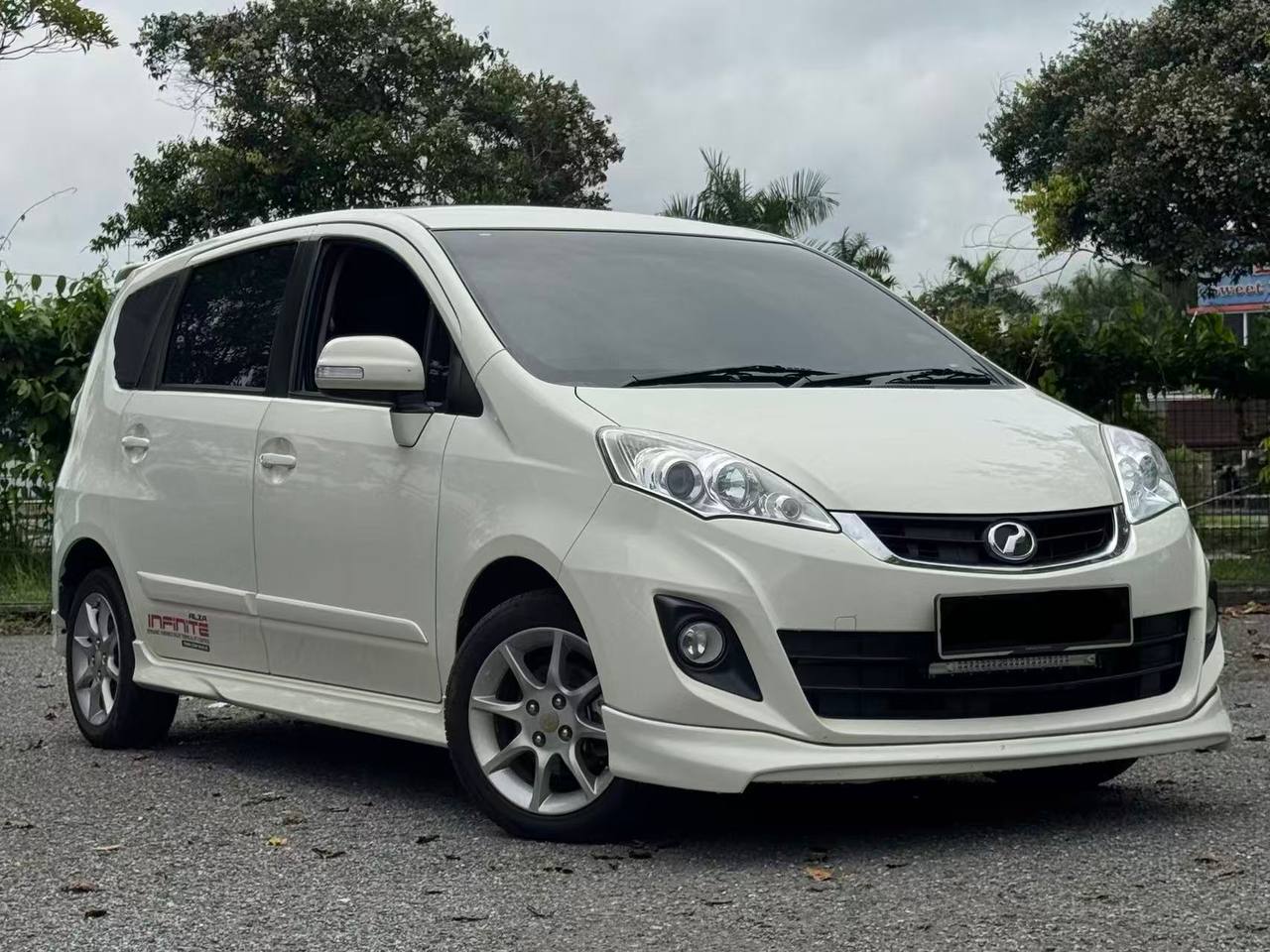 2020 Perodua Alza 1.5 EZ Auto