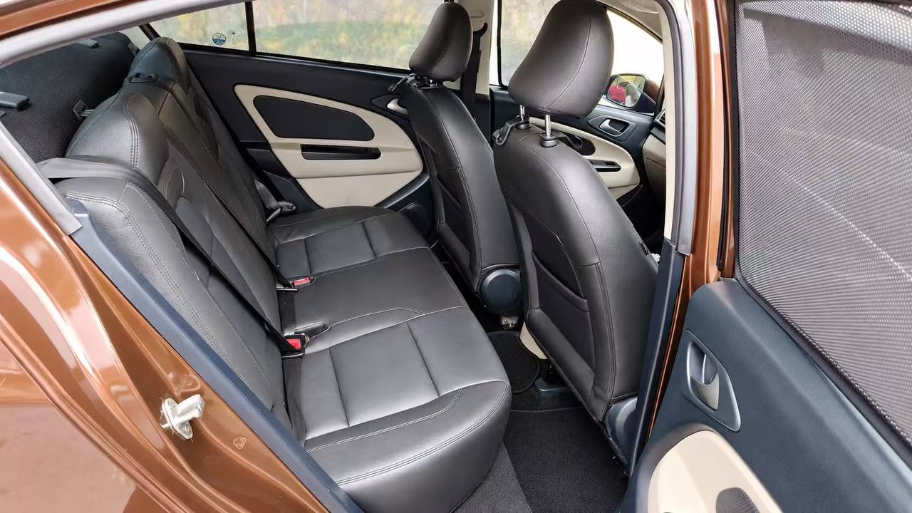 2018 Proton Persona 1.6 Premium gallery photo 6