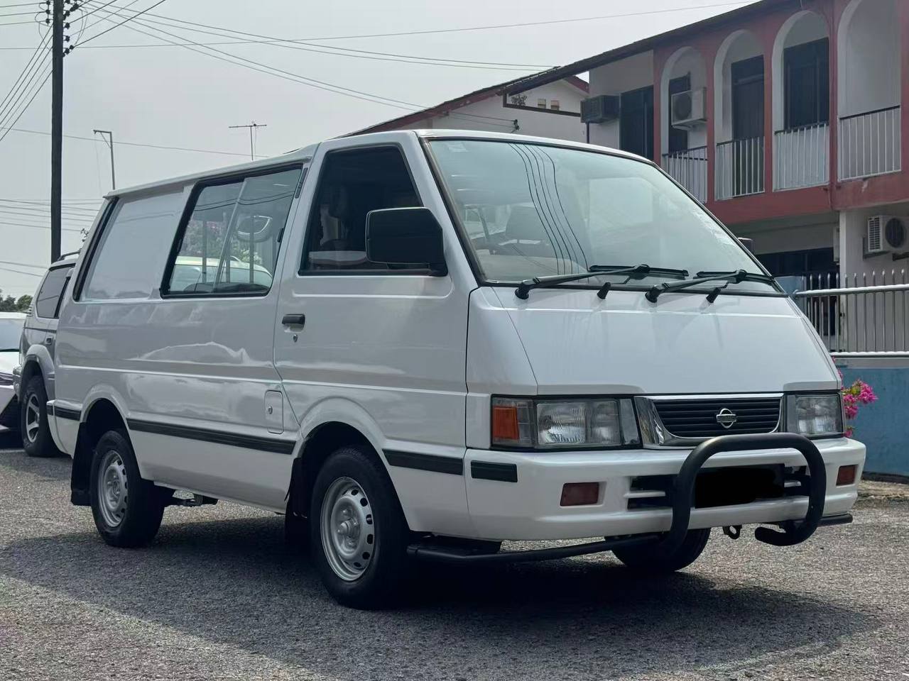 2005 Nissan Semi Panel Van 1.5 Manual vehicle photo