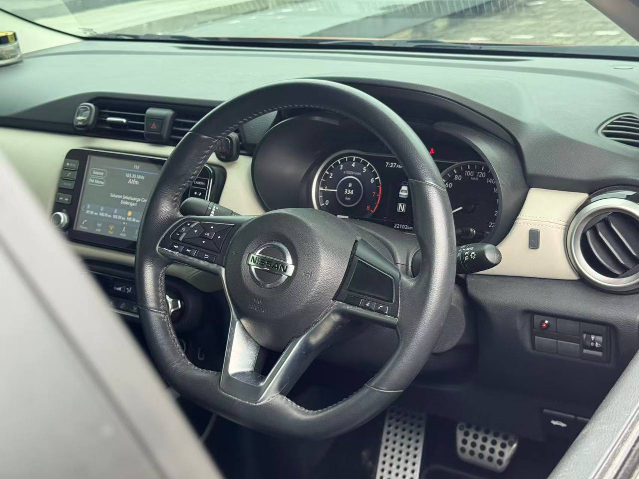 2024 Nissan Almera 1.0 VLT gallery photo 8
