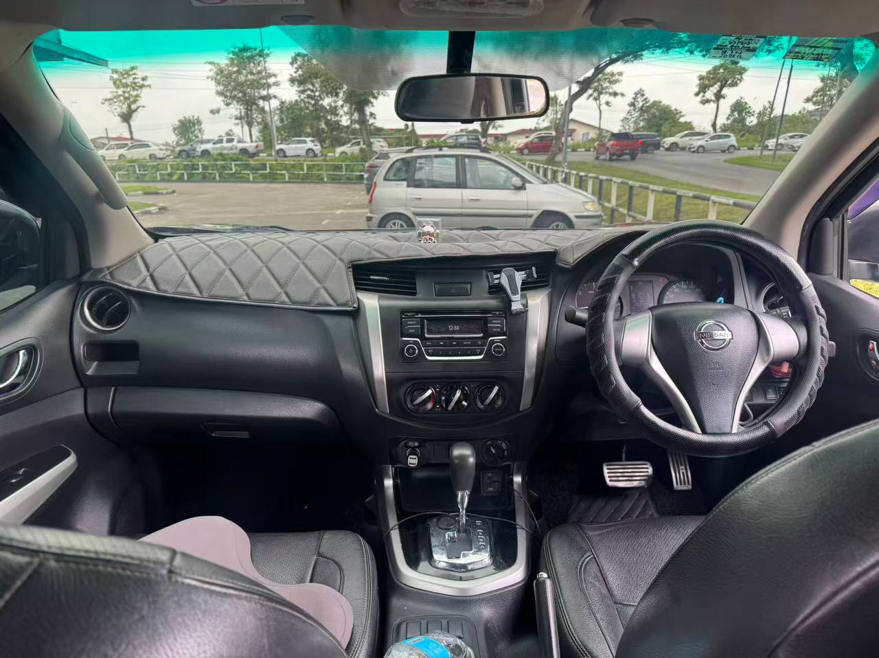 2018 Nissan Navara 2.5 SE Auto 车辆照片 3
