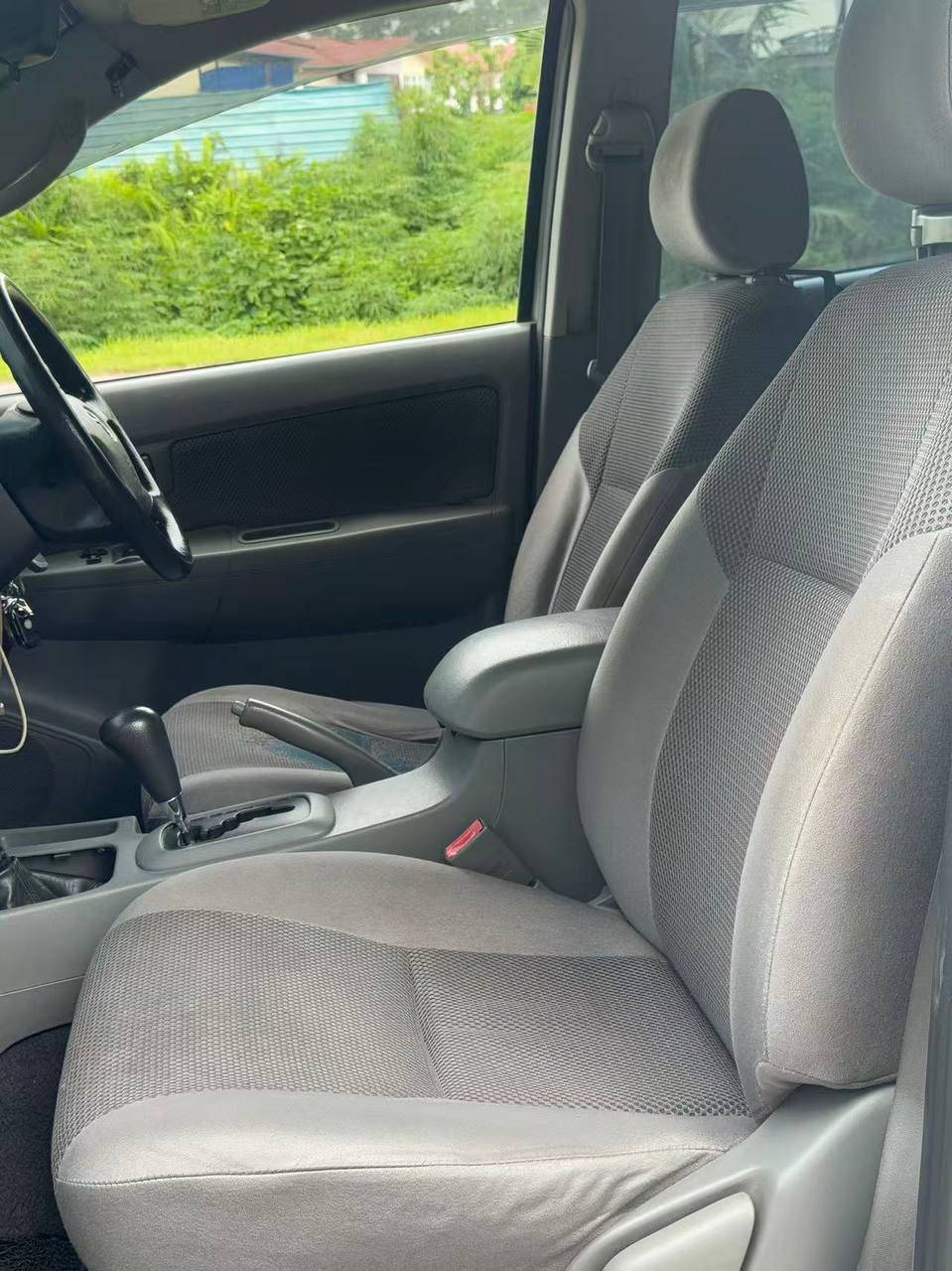 2008 Toyota Hilux 2.5 Auto gallery photo 9