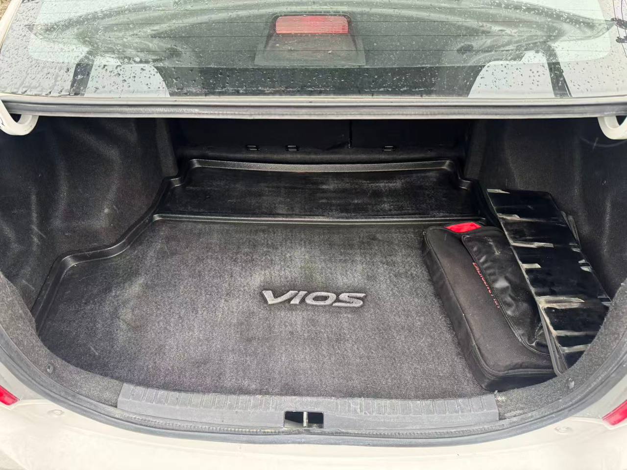 2017 Toyota Vios 1.5 E Auto gallery photo 11